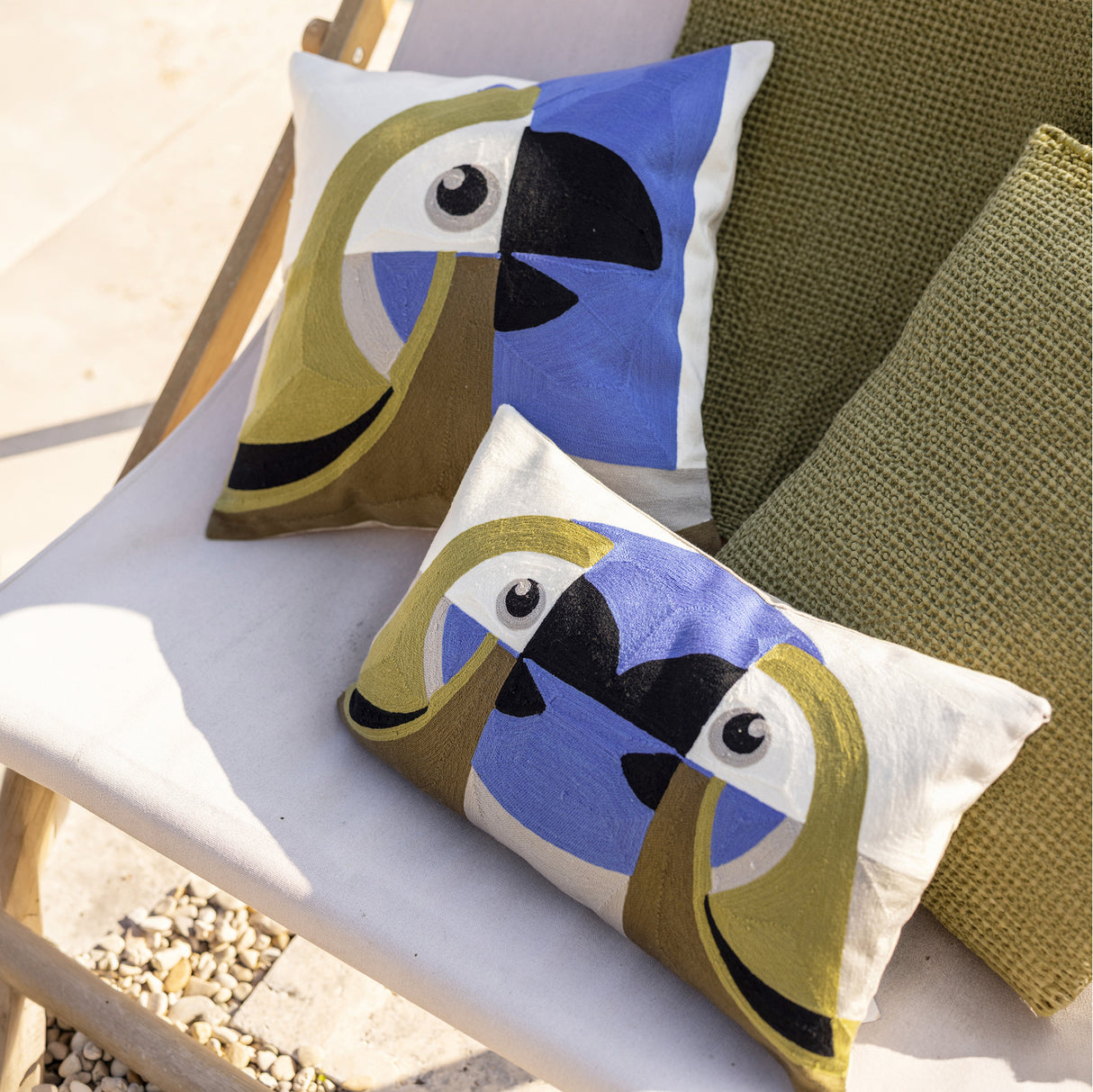 Cuscino in Puro Cotone Ricamato - Loro