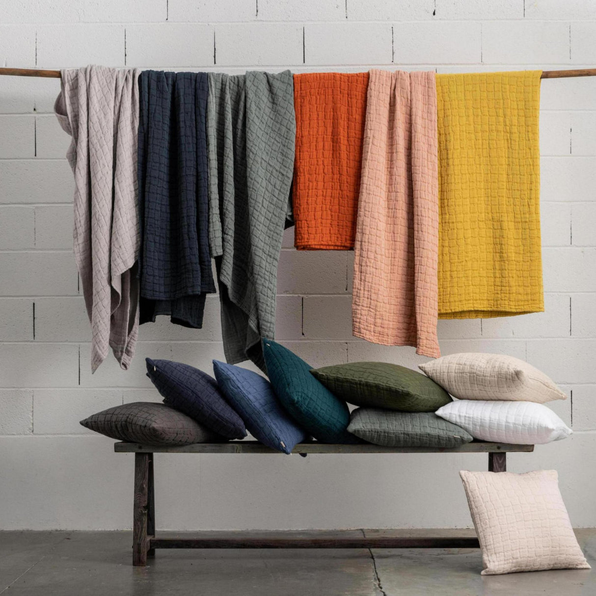 Copriletto in puro Cotone Stonewashed tinta unita - Swami