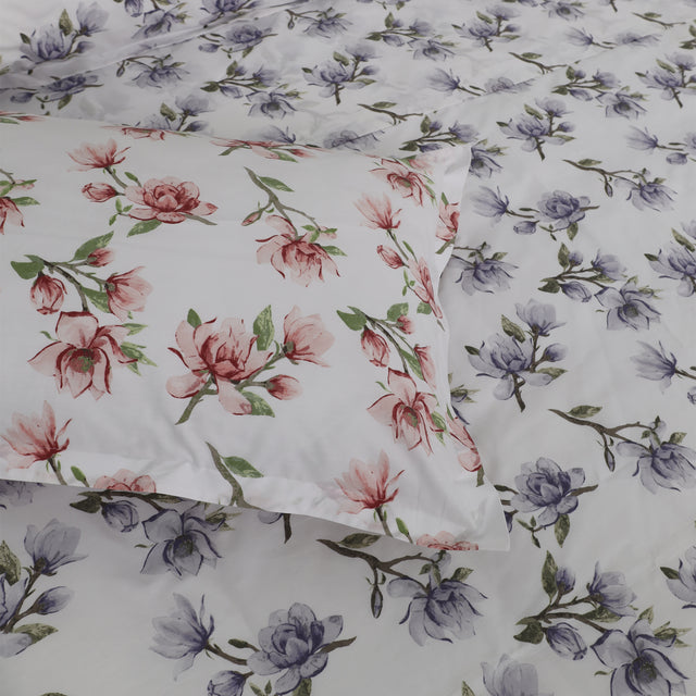 Completo Lenzuola Copriletto in Percalle di Cotone Egiziano con Stampa Floreale - Magnolie Reverie