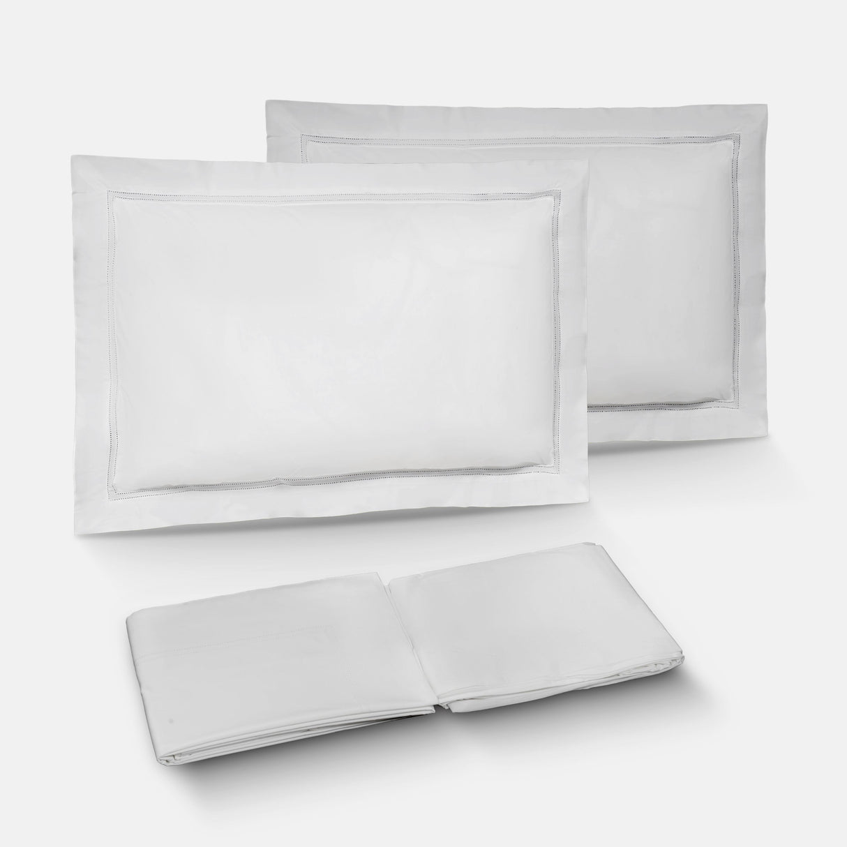 Completo Lenzuola in Percalle di Cotone con Due Cornici Ricamate - Panarea