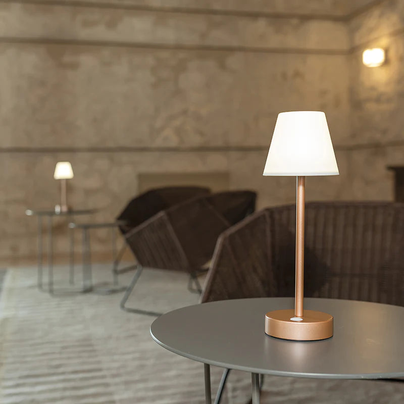 Lampada da Tavolo a Led con Batteria Ricaricabile per Interni - Lola Slim