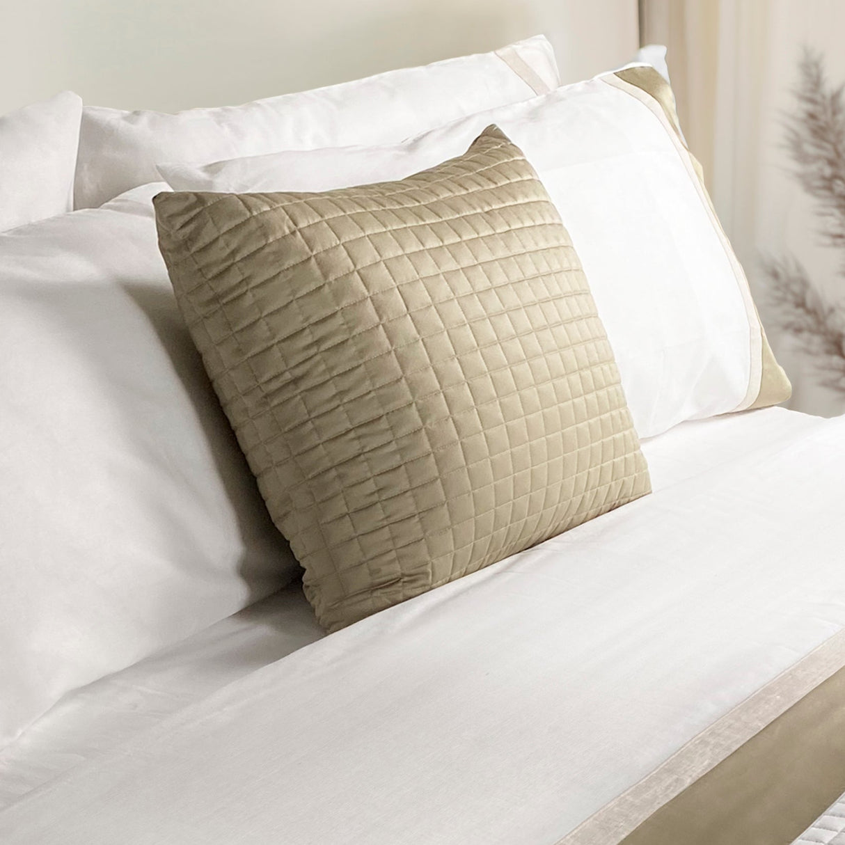 Cuscino in Raso di Cotone con Trapuntatura - Gea