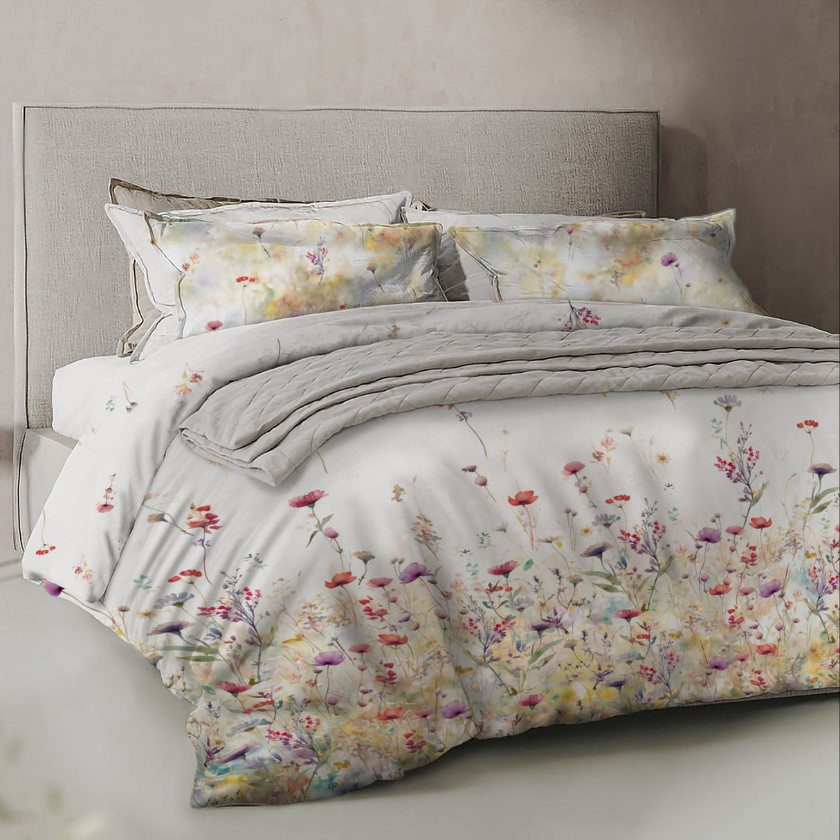 Completo Lenzuola Copriletto in Percalle di Cotone con Stampa Floreale - Meadow