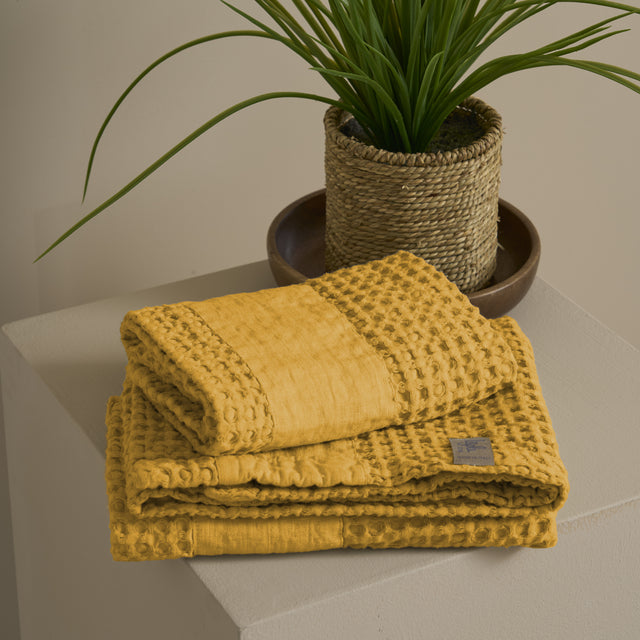 Coppia Nido d'Ape Stonewashed con Bordo in Lino - Jaspy