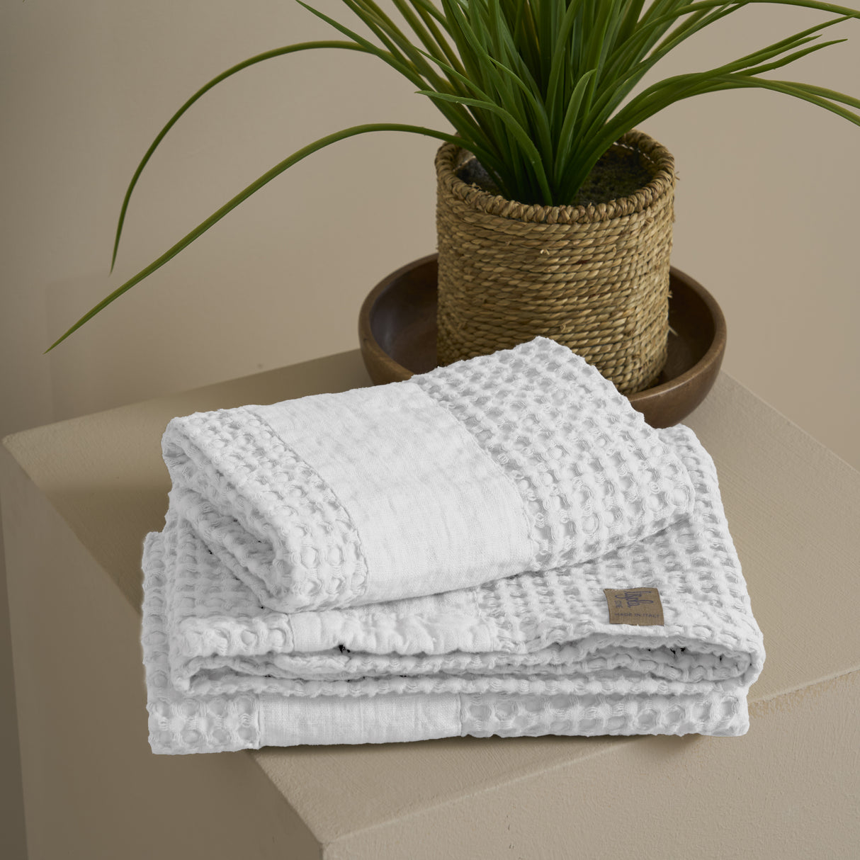 Coppia Nido d'Ape Stonewashed con Bordo in Lino - Jaspy