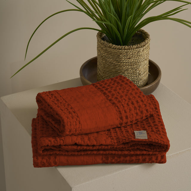 Coppia Nido d'Ape Stonewashed con Bordo in Lino - Jaspy