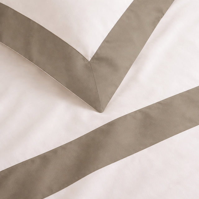 Completo Lenzuola con Bordo in Raso - Diamante