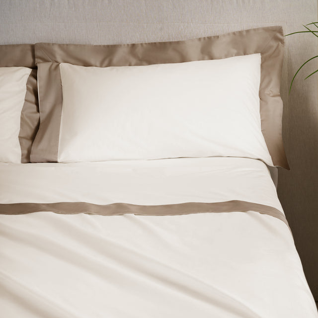 Completo Lenzuola con Bordo in Raso - Diamante