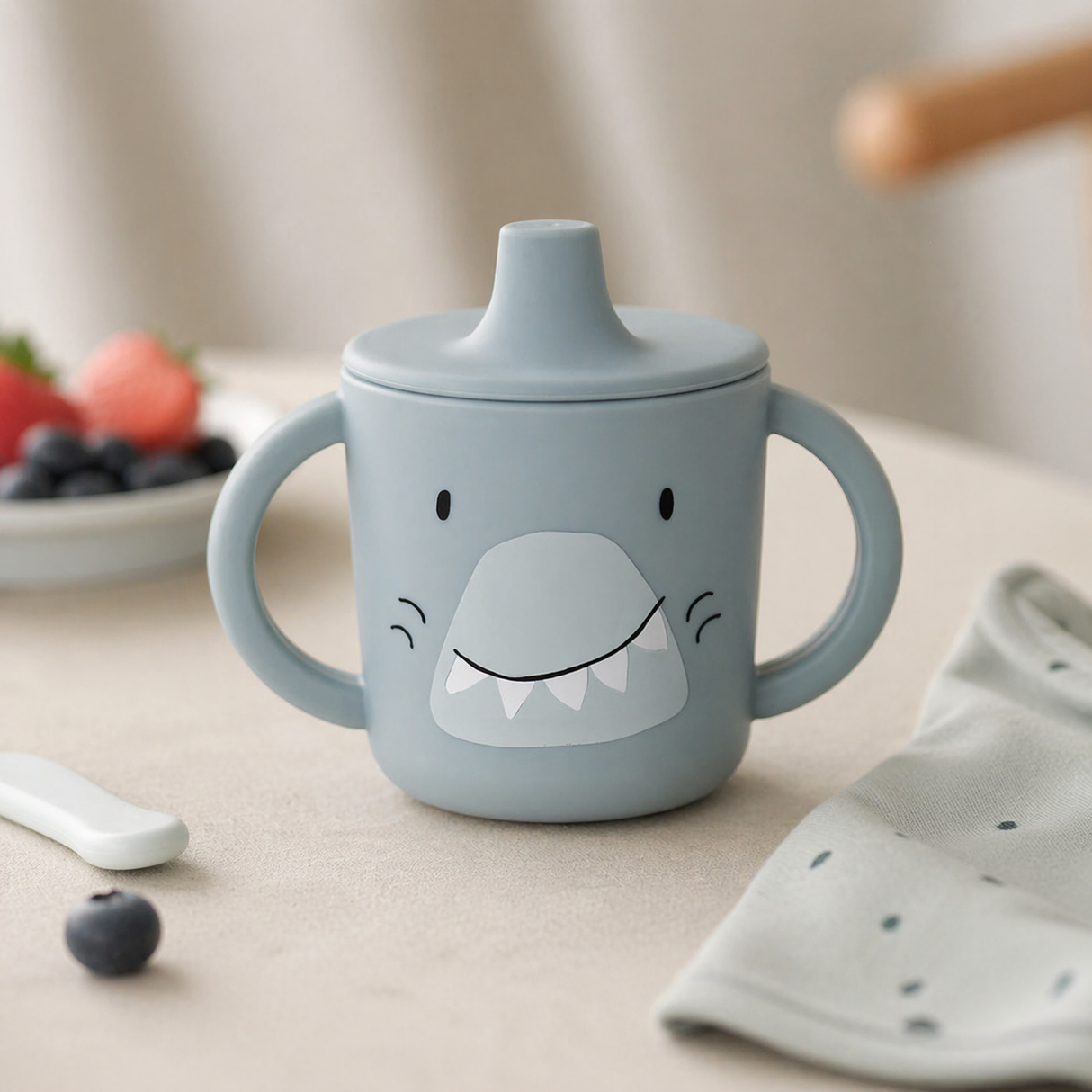 Tazza Sippy in Silicone - Mr. Shark