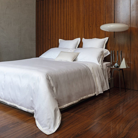 Completo Copripiumino in Raso di Cotone con Macramè Smerlato - Castello Copripiumino Fazzini Atelier