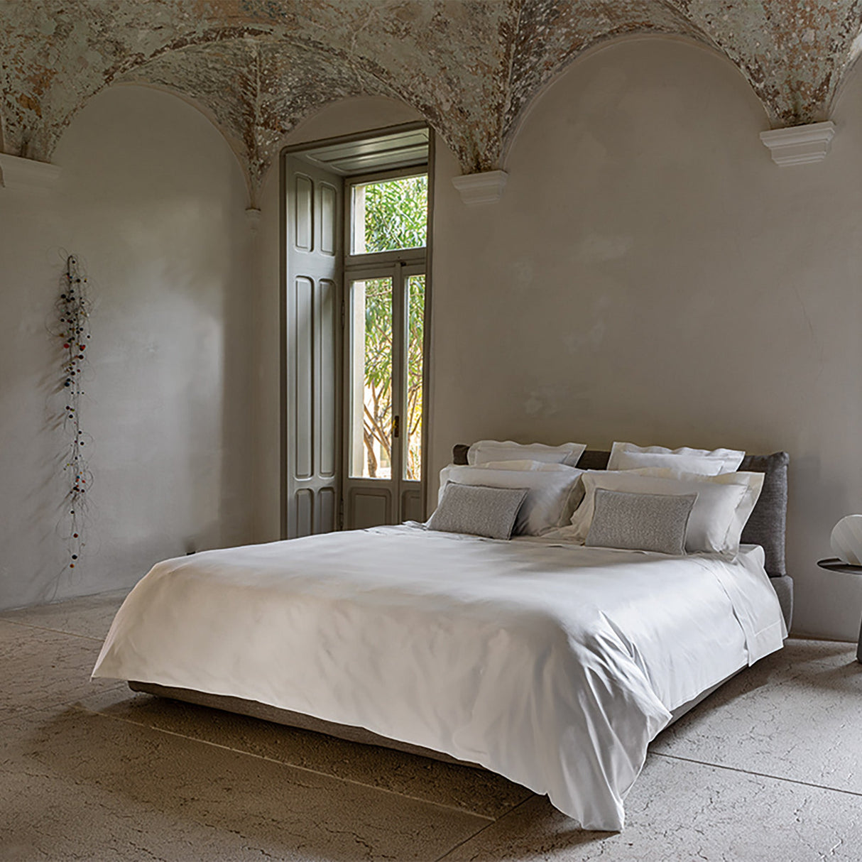 Completo Lenzuola in Raso Di Cotone con Cordonetto Ricamato - Excelsior Lenzuola Fazzini Atelier