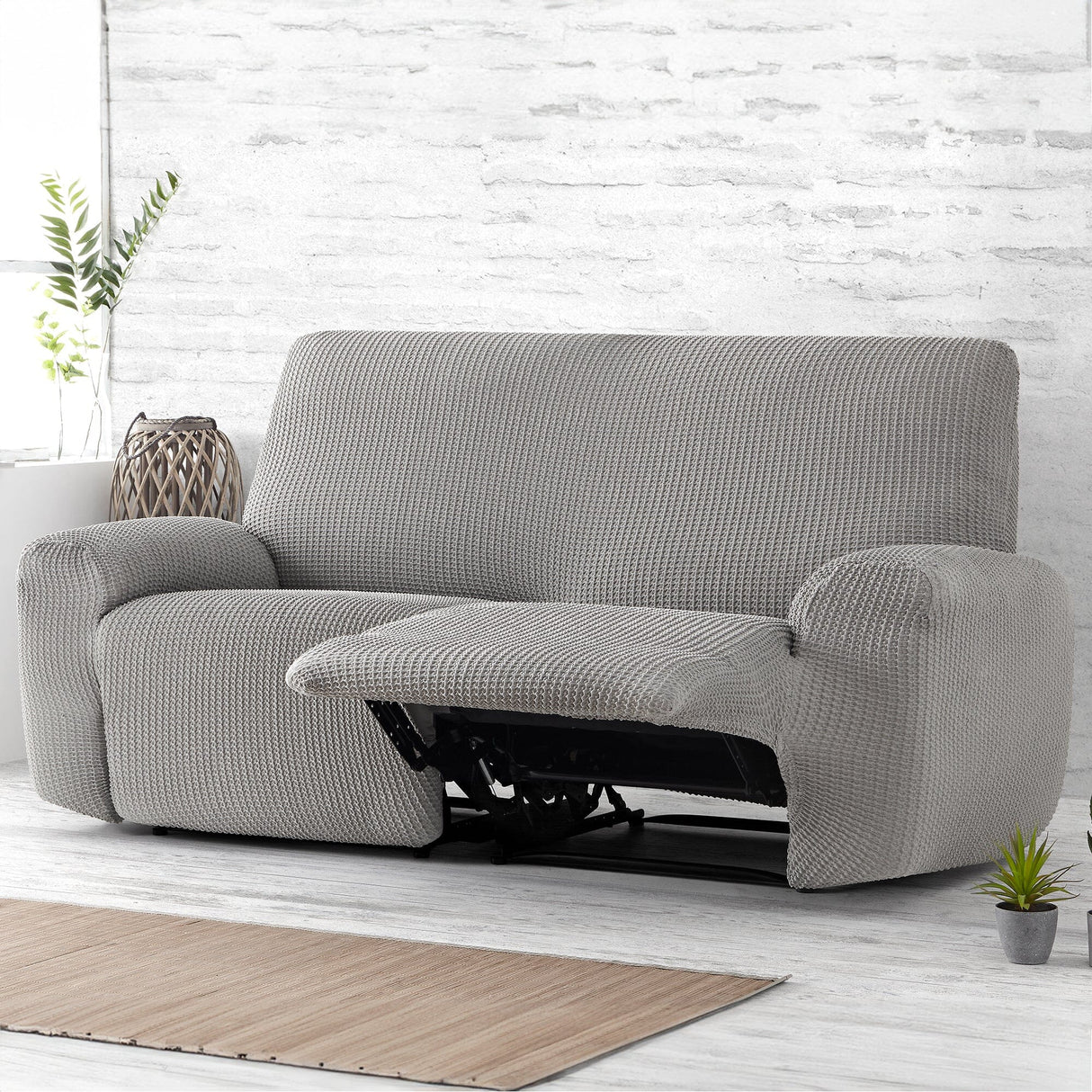 Copridivano Elastico Sagomato per Divano Reclinabile in Tessuto Jacquard - Milos Copridivano Belmarti Copridivano (2 Posti) Grigio Chiaro