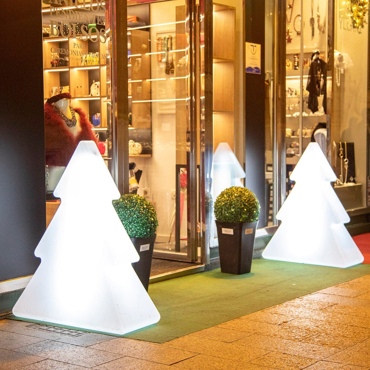 Lampada a Led a Forma di Pino - Pinus Lampada New Garden