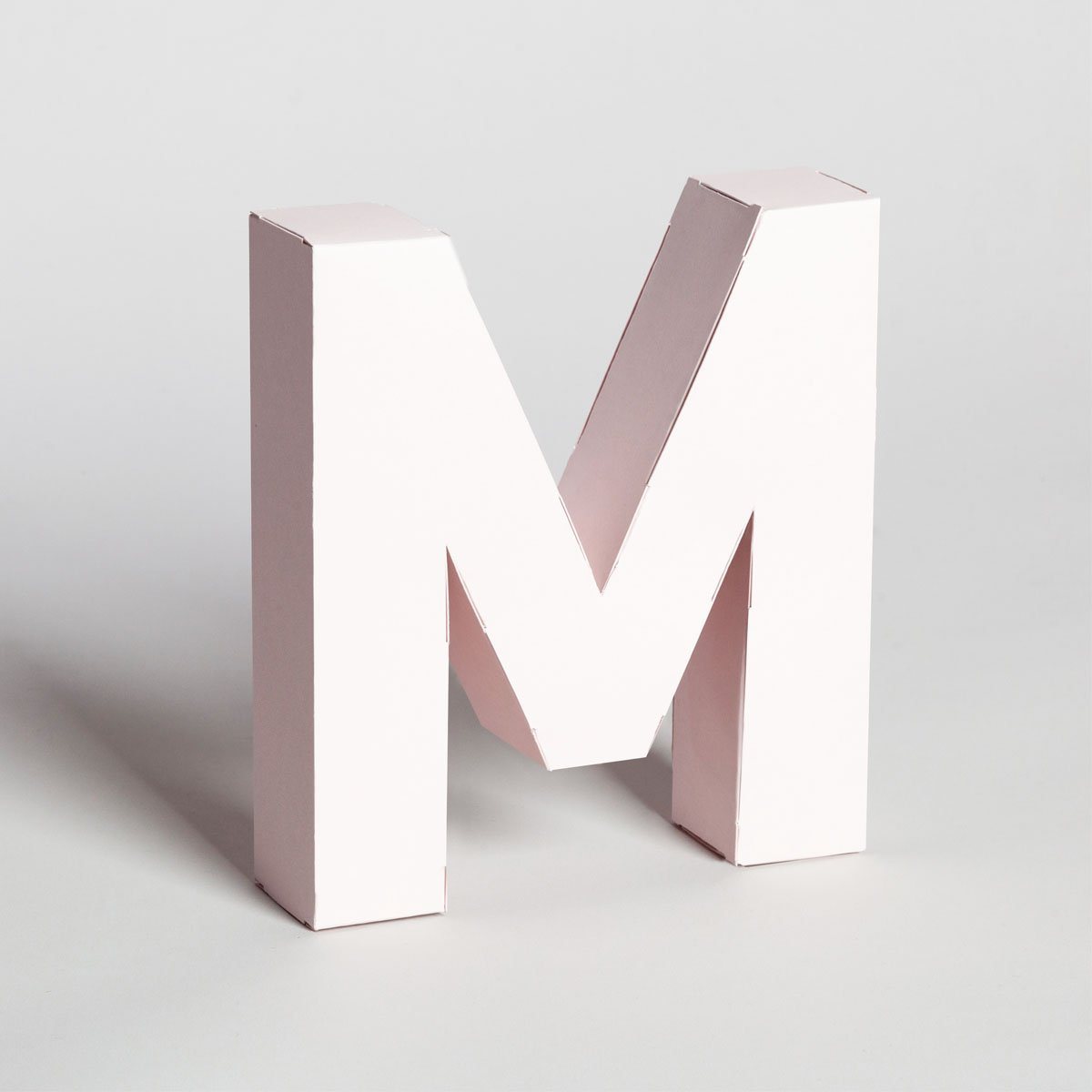 Lettera Decorativa Tridimensionale Carta da Montare - Papertype Lettera 3d Papertype M Rosa