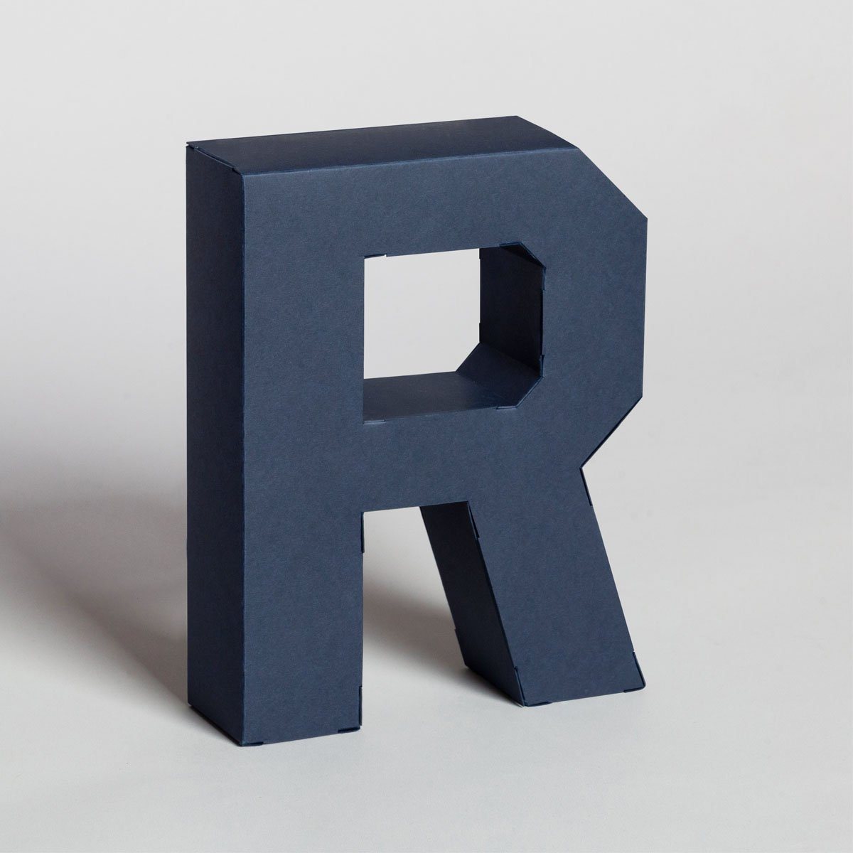 Lettera Decorativa Tridimensionale Carta da Montare - Papertype Lettera 3d Papertype R Blu