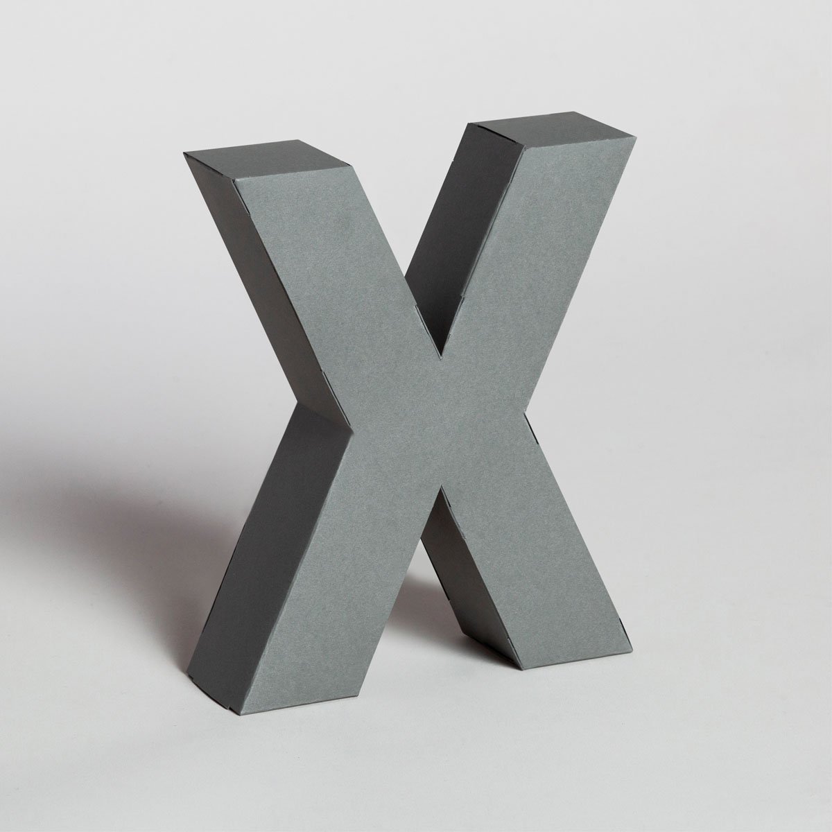 Lettera Decorativa Tridimensionale Carta da Montare - Papertype Lettera 3d Papertype X Grigio