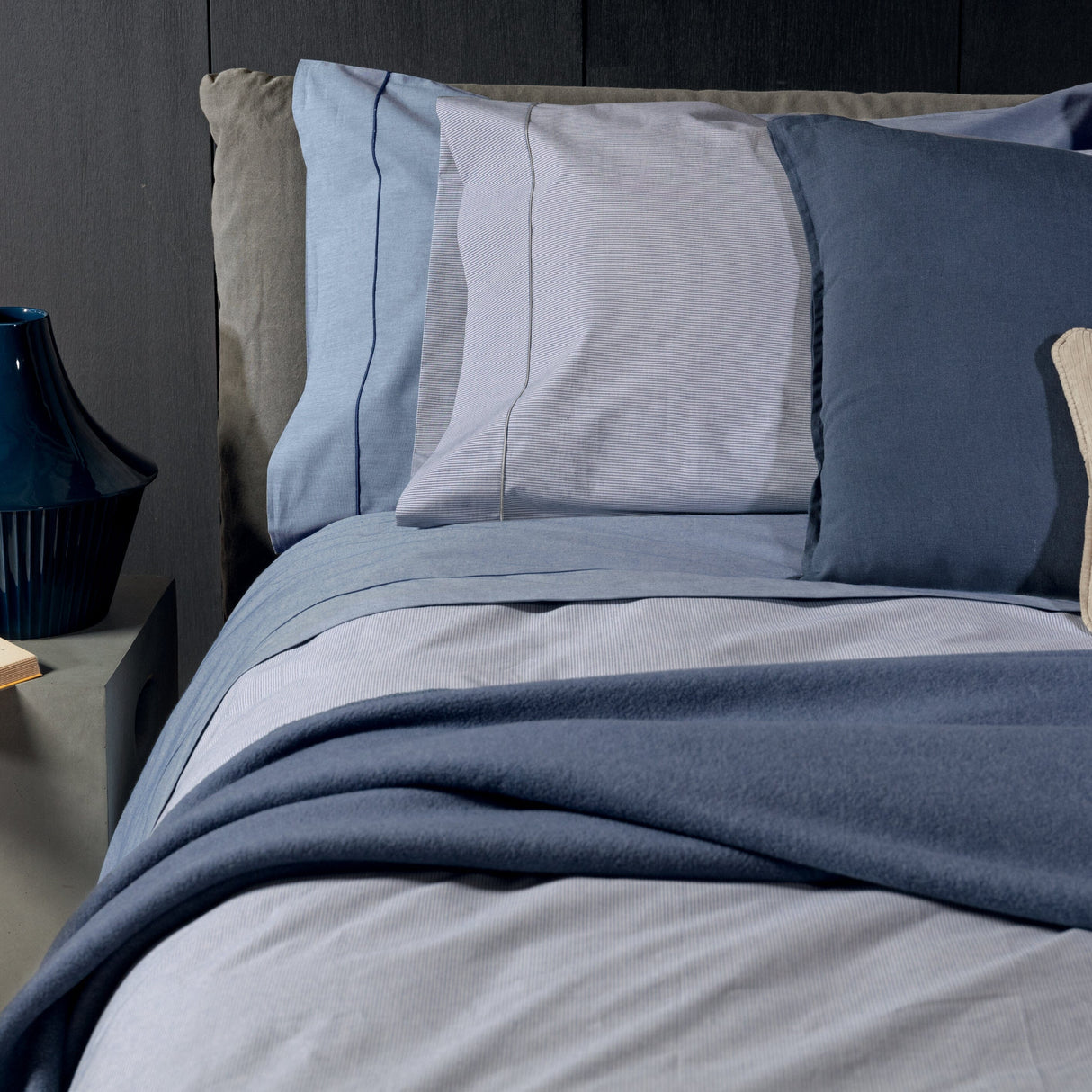 Parure Copripiumino in Puro Cotone Tinto in Filo Jacquard - College Copripiumino Fazzini