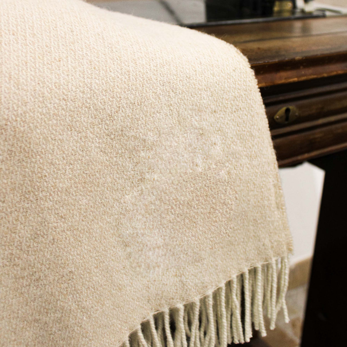Leggera Coperta Giornaliera In Tessuto Di Cotone Con Frange In Stile Boho Leggera Coperta Giornaliera In Tessuto Di Cotone Con Frange In Stile Boho
