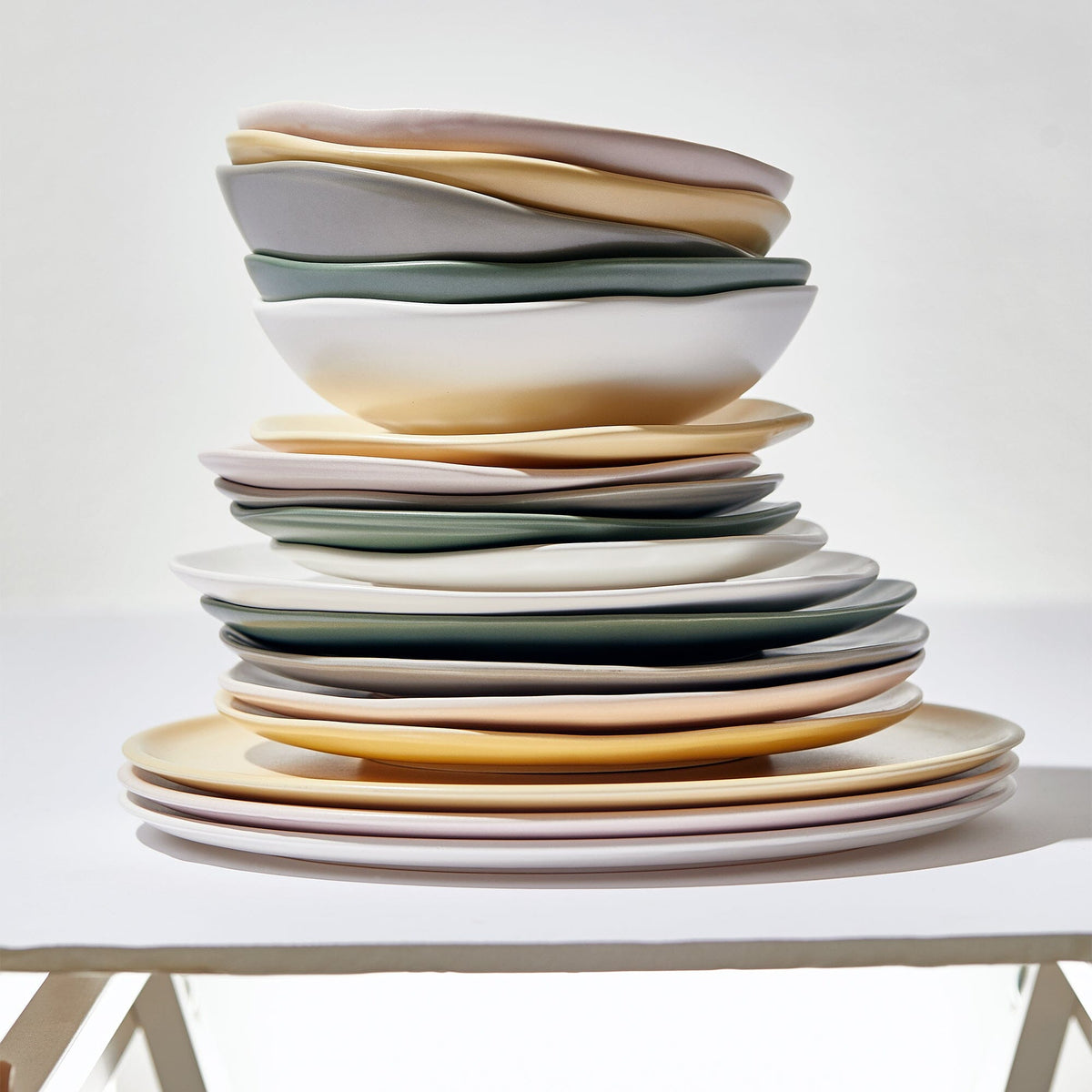 Spode Set Di Piatti In Gres Porcellanato XT8176-XM - Design Classico Albero Di Natale, Lavabile In Microonde E Lavastoviglie - 2