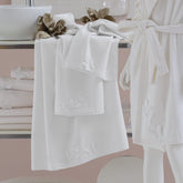 Set Asciugamani 5 pezzi in Velour di Puro cotone con Ricami - Isabella Coppia di spugna Blumarine Bianco