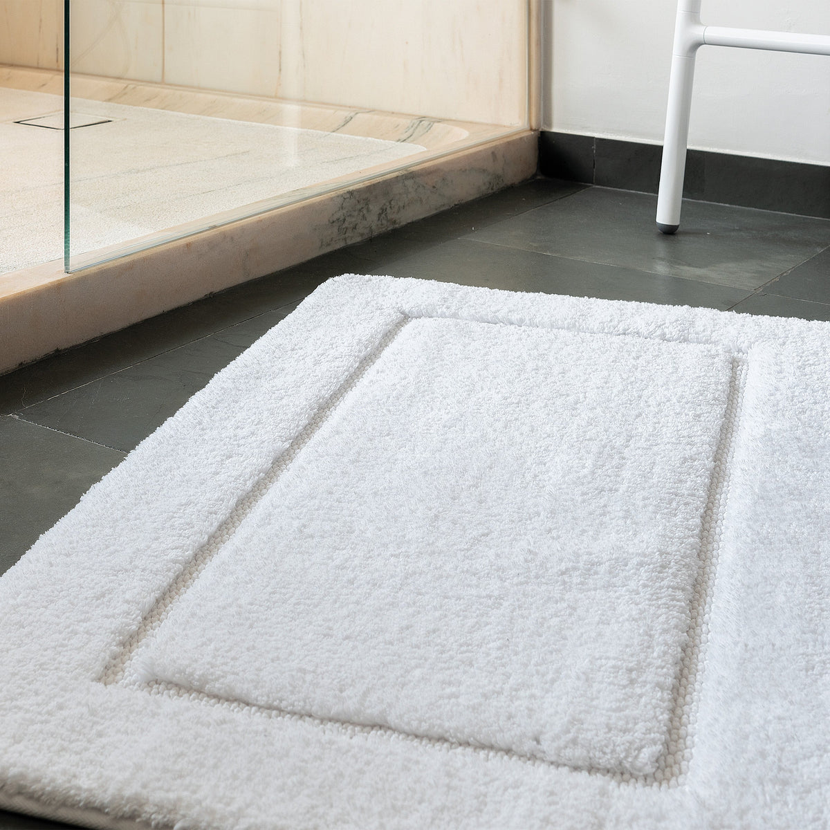 Tappeto bagno in spugna di cotone - | Ecom Tappeto bagno in spugna di cotone - | Ecom