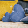 Cuscino d'Arredo a Cuore in Pelliccia Sintetica - Colore