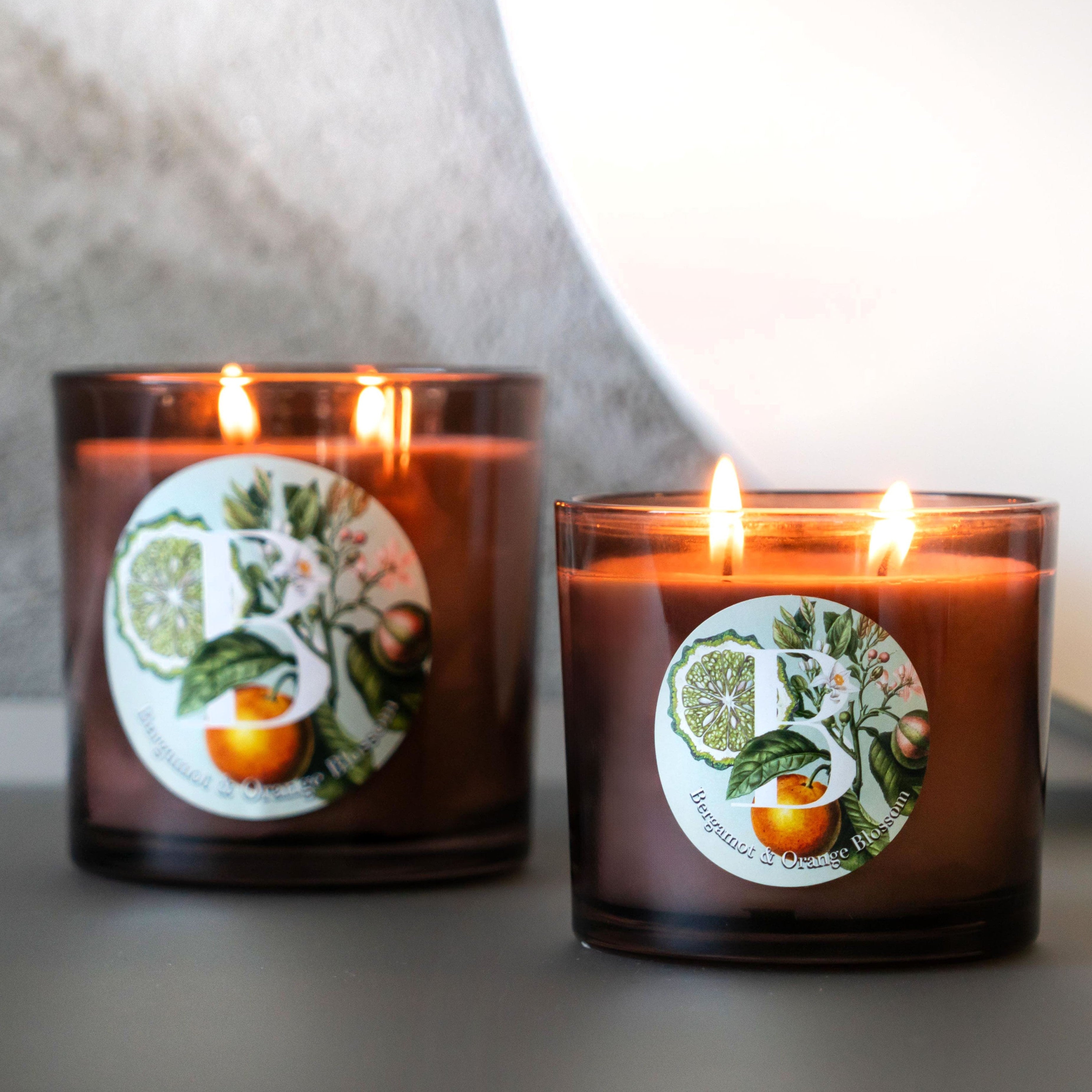 Candela Profumata MUHA' Cedro E Bergamotto - Vetro 500 Gr - Foto 4