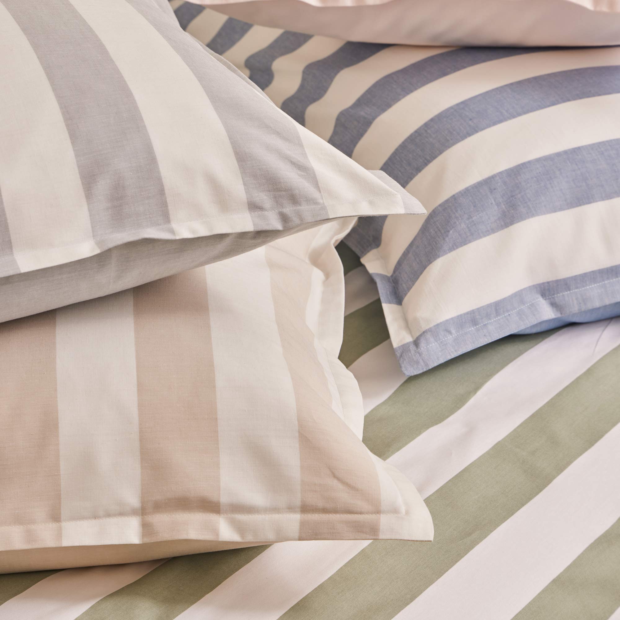 Completo Lenzuola in Puro Cotone con Bordo Rigato Tinto in Filo - Matera