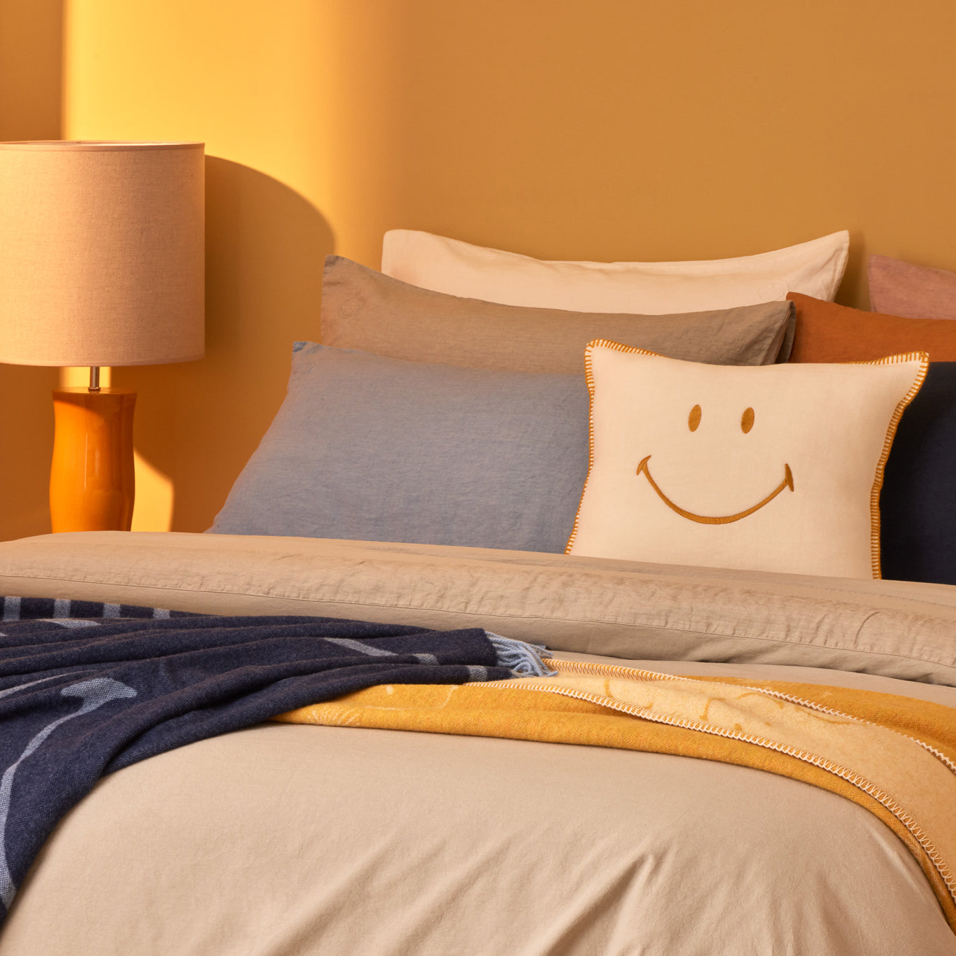 Parure Copripiumino in Lino e Cotone con Ricamo - Face