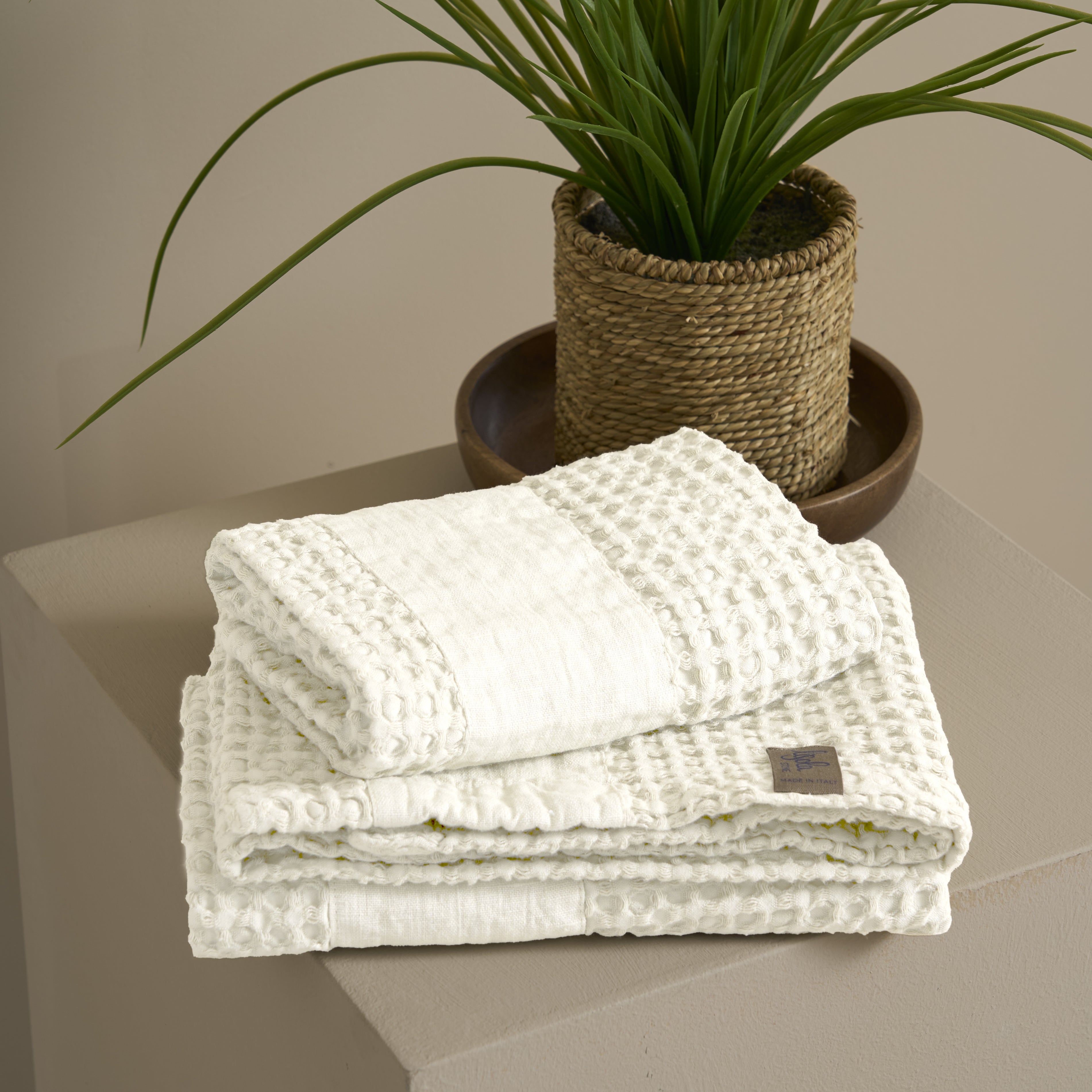 Coppia Nido d'Ape Stonewashed con Bordo in Lino - Jaspy