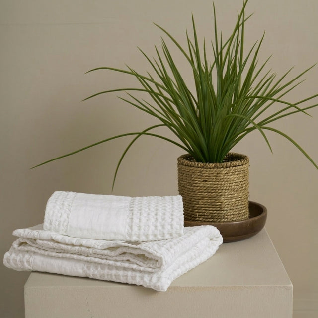 Coppia Nido d'Ape Stonewashed con Bordo in Lino - Jaspy