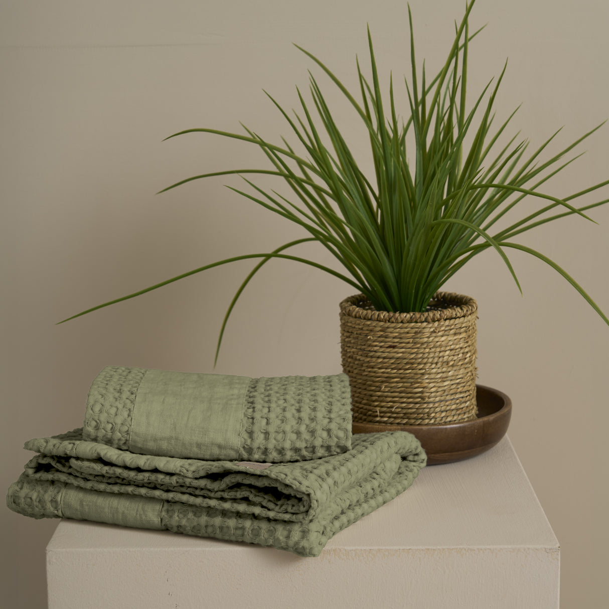 Coppia Nido d'Ape Stonewashed con Bordo in Lino - Jaspy