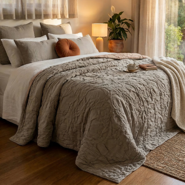 Copriletto in Cotone Stonewashed con Lavorazione a Rilievo - Manner