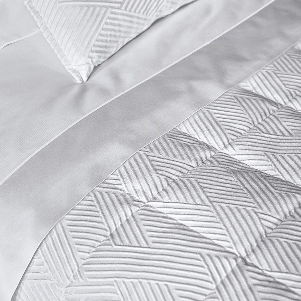 Copriletto in Tessuto Jacquard Tinto in Filo - Triennale Copriletto Fazzini Atelier 