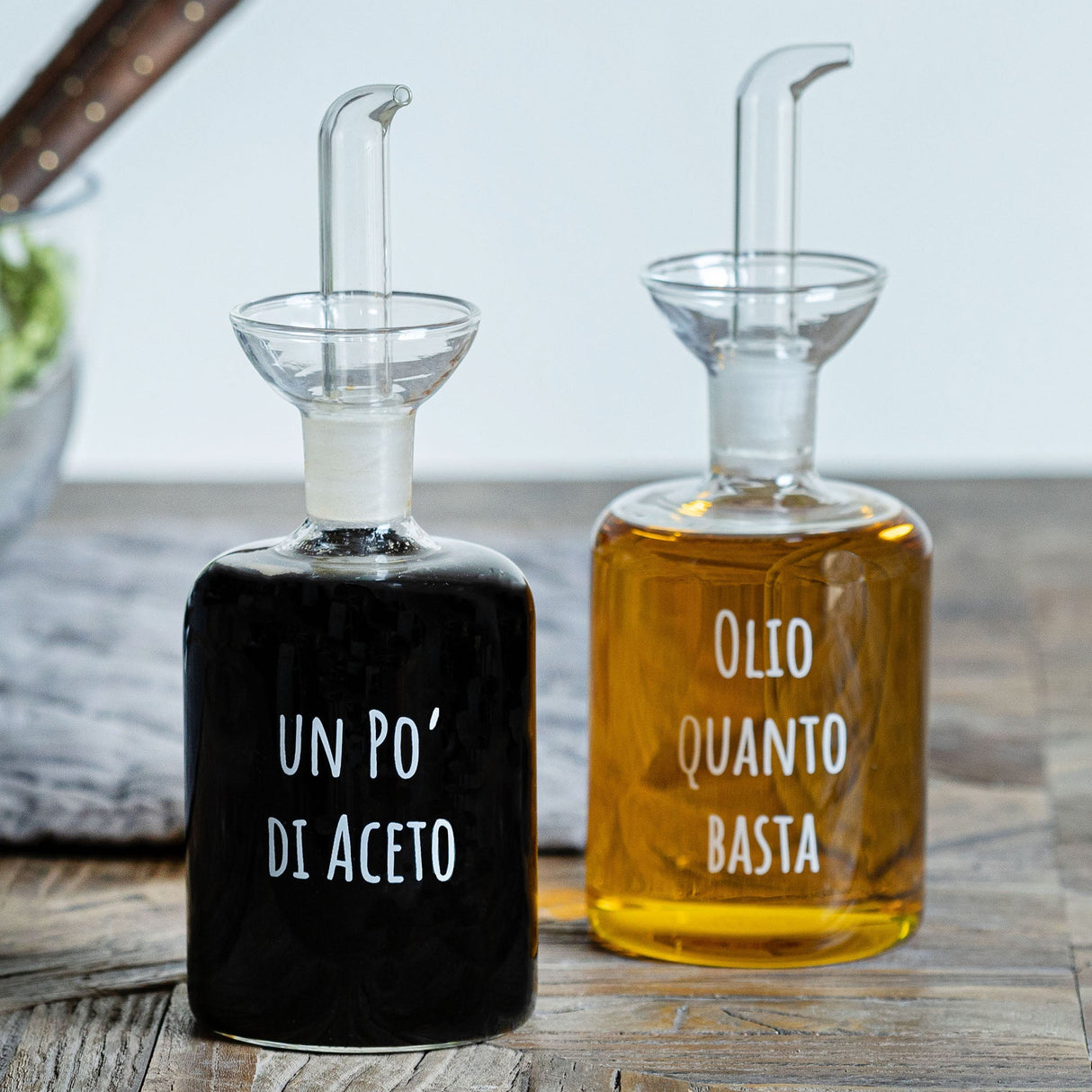 Set 2 Bottiglie in Vetro Borosilicato Serigrafate - Olio e Aceto Bottiglia Simple Day 