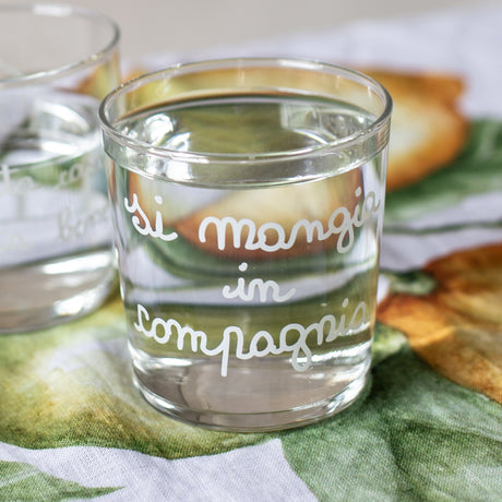 Set 6 Bicchieri Acqua Serigrafati - Si Mangia in Compagnia Bicchieri Simple Day 